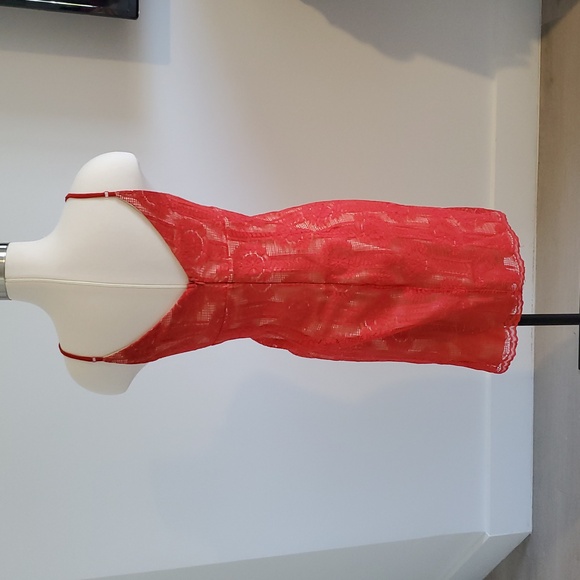 Lulu's women’s Scarlet Lace Overlay Dress fully lined in nude Size XL  NWOT - Picture 6 of 11